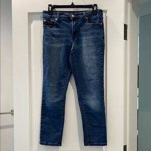 Tahari Women's straight Ankle Jeans